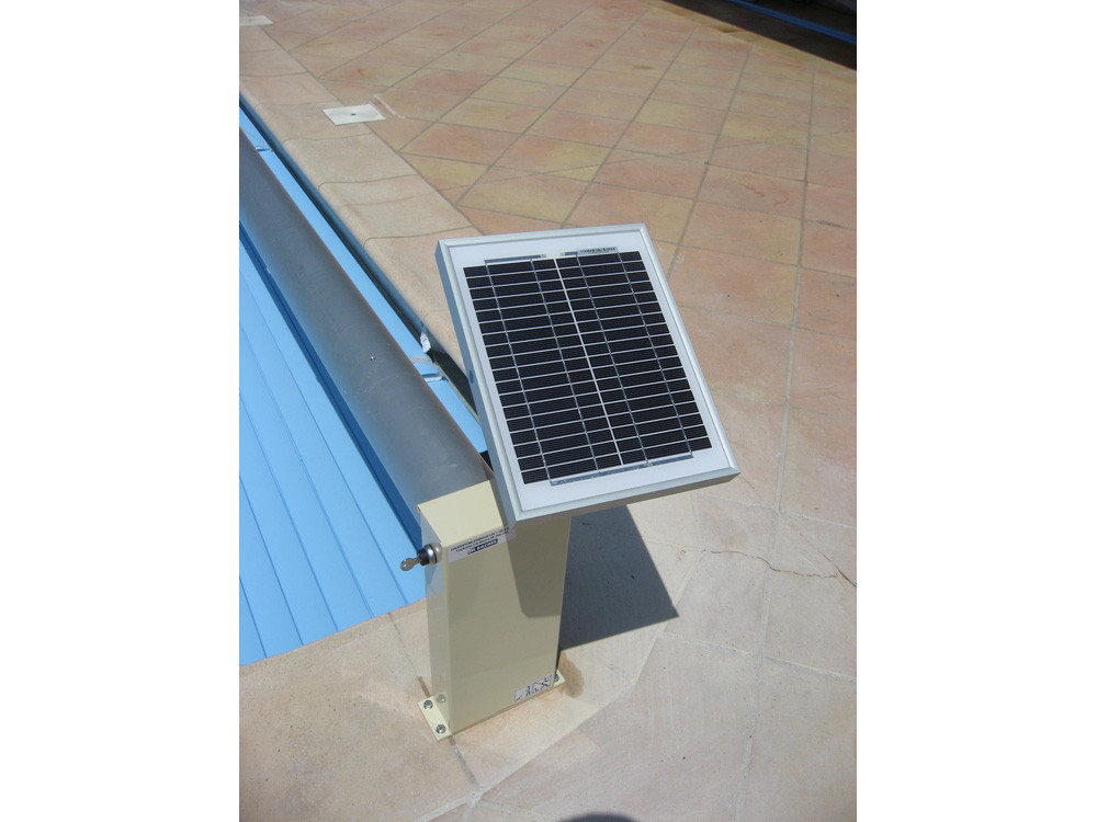 Volet roulant solaire hors sol " Golden Roll " - 10 x 5 m