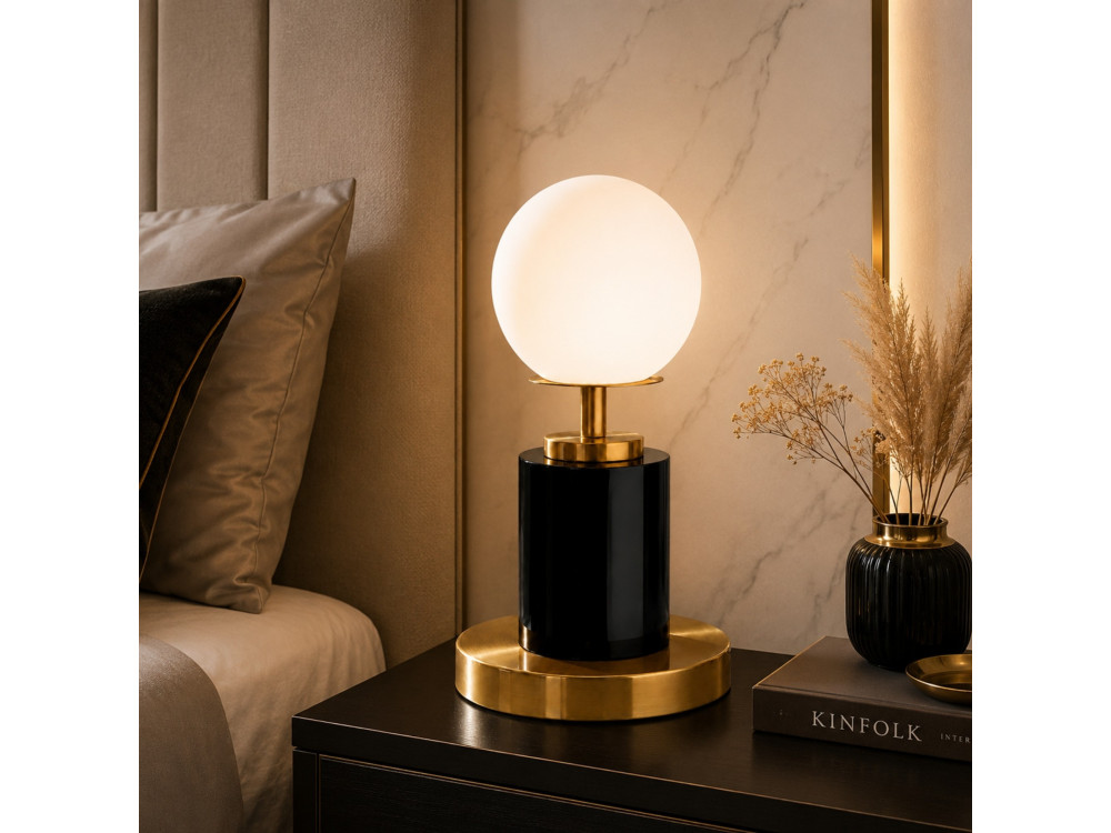 Lampe de table en métal "Moira" - 17 x 17 x 34 cm - Noire