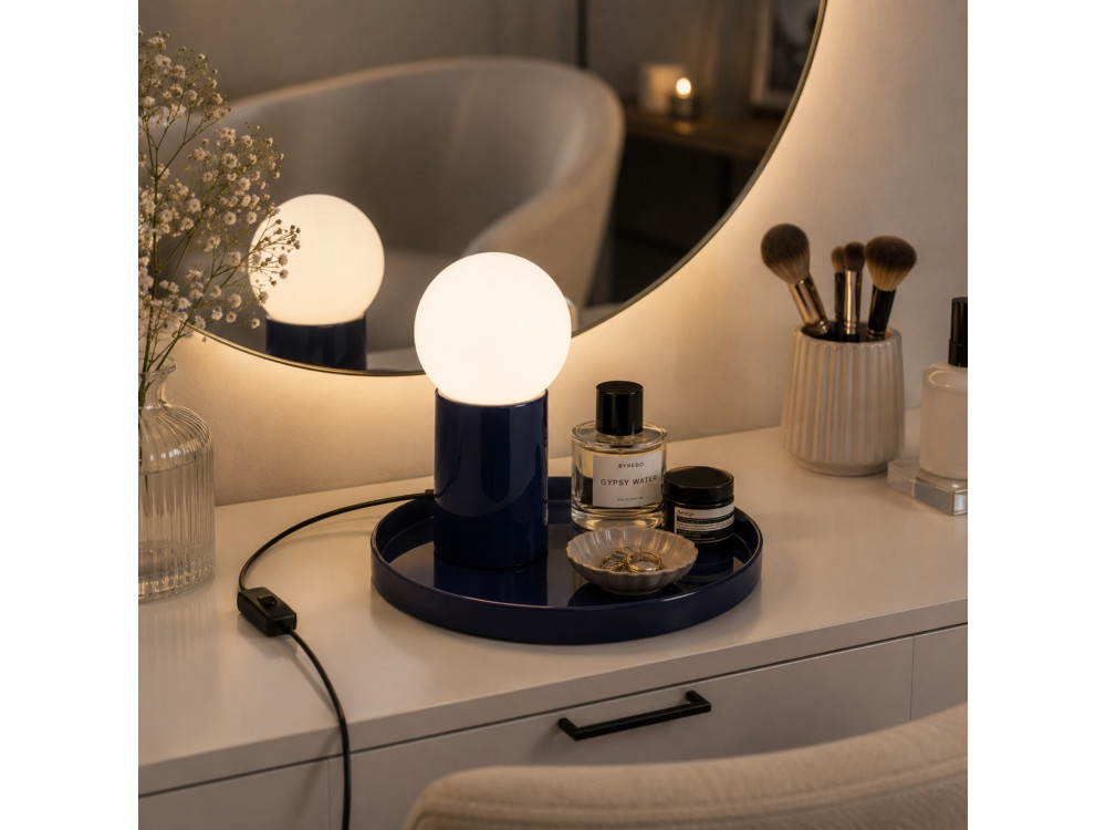 Lampe de table en métal "Tray" - 20 x 20 x 17 cm - Noire