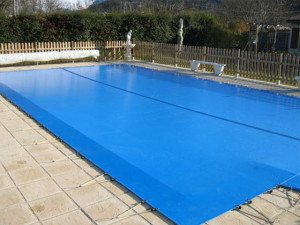Bâche de sécurité "Sécuritis Eco" pour piscine hors sol ou enterrée, au m2