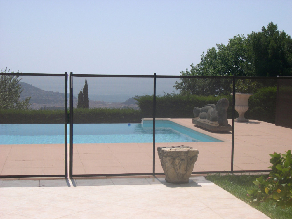 Barrière souple à filet pour piscine  "Beethoven"