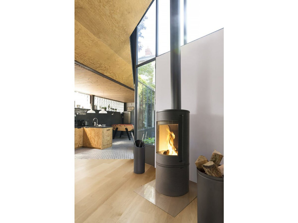 Poêle à bois en fonte "Altara" - Raccordable - 45 x 45 x 105 cm - 7 kW - Anthracite