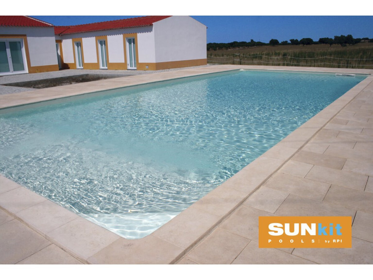 Piscine acier enterrée rectangle fond plat "Sunkit" - 5.00 x 2.50 x 1.40 m + Escalier d'angle intérieur