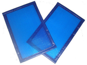 Bâche à bulles Bleu/Bleu bordée 4 cotés au m² Forme 3