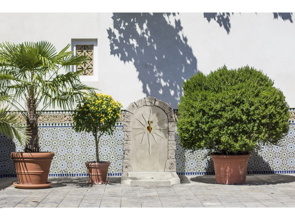Fontaine "Calypso" - 0.62 x 0.40 x 0.93 m